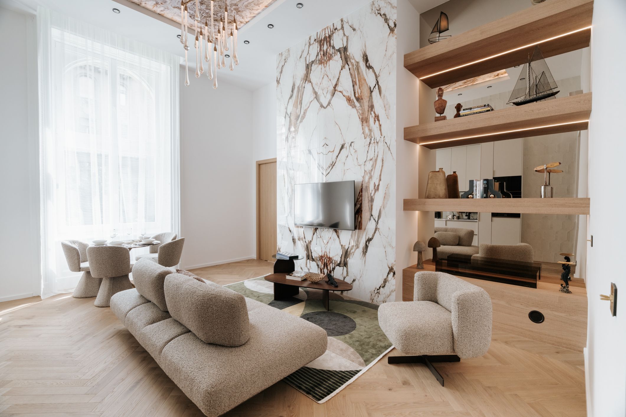 Báthory street, 2 bedroom high-end luxury apartment next to the parlament