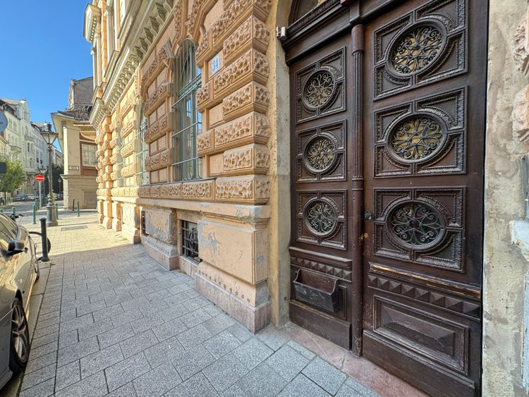 exterior image