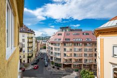 Ostrom street, 3 bedroom luxury apartment next to Buda Castle