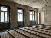 Falk Miksa street , 2 bedroom unrenovated apartment