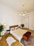 Luxury Apartment Steps from Váci Street