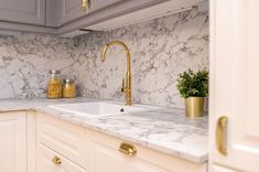 Petőfi Sándor street, 3 bedroom premium apartment