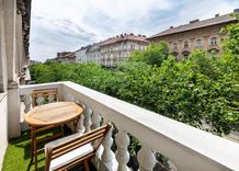 High-End Luxury Apartment on Teréz Boulevard