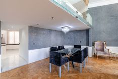 Andrássy Avenue, two gallery-style homes with private jacuzzis and a breathtaking view of St. Stephen’s Basilica.