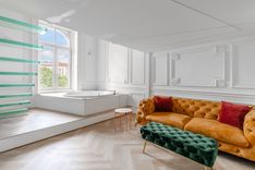 Andrássy Avenue, two gallery-style homes with private jacuzzis and a breathtaking view of St. Stephen’s Basilica.