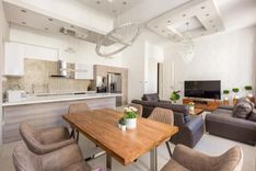 Bajcsy-Zsilinszky street, 3 bedroom apartment