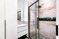 High-End Luxury Apartment on Teréz Boulevard