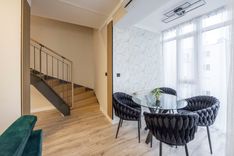 Akácfa utca, 2 hálószobás penthouse lakás