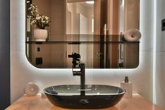 Luxurious Home with Sauna and Spa Bath at Károly boulevard