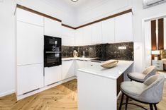 Elegant Apartment with Balcony at Molnár street
