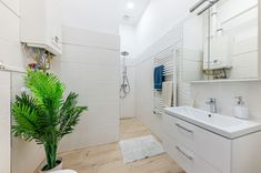 Bright apartment on Vámház Boulevard