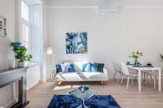 Bright apartment on Vámház Boulevard