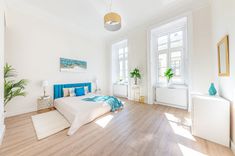 Bright apartment on Vámház Boulevard