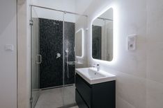 Luxury Designer Apartment with Balcony on Kígyó street