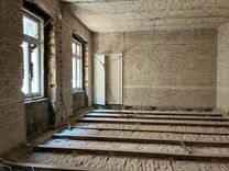 Falk Miksa street , 2 bedroom unrenovated apartment
