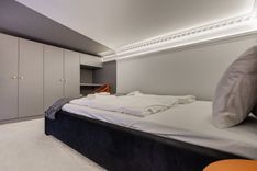 Stylish Downtown Studio on Gyulai Pál street